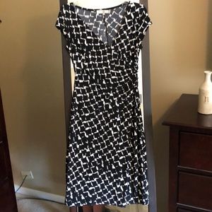 Evan-Picone Black/White Jersey Faux Wrap Dress